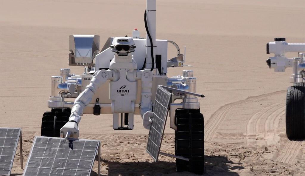 Gitai robotic moon rover