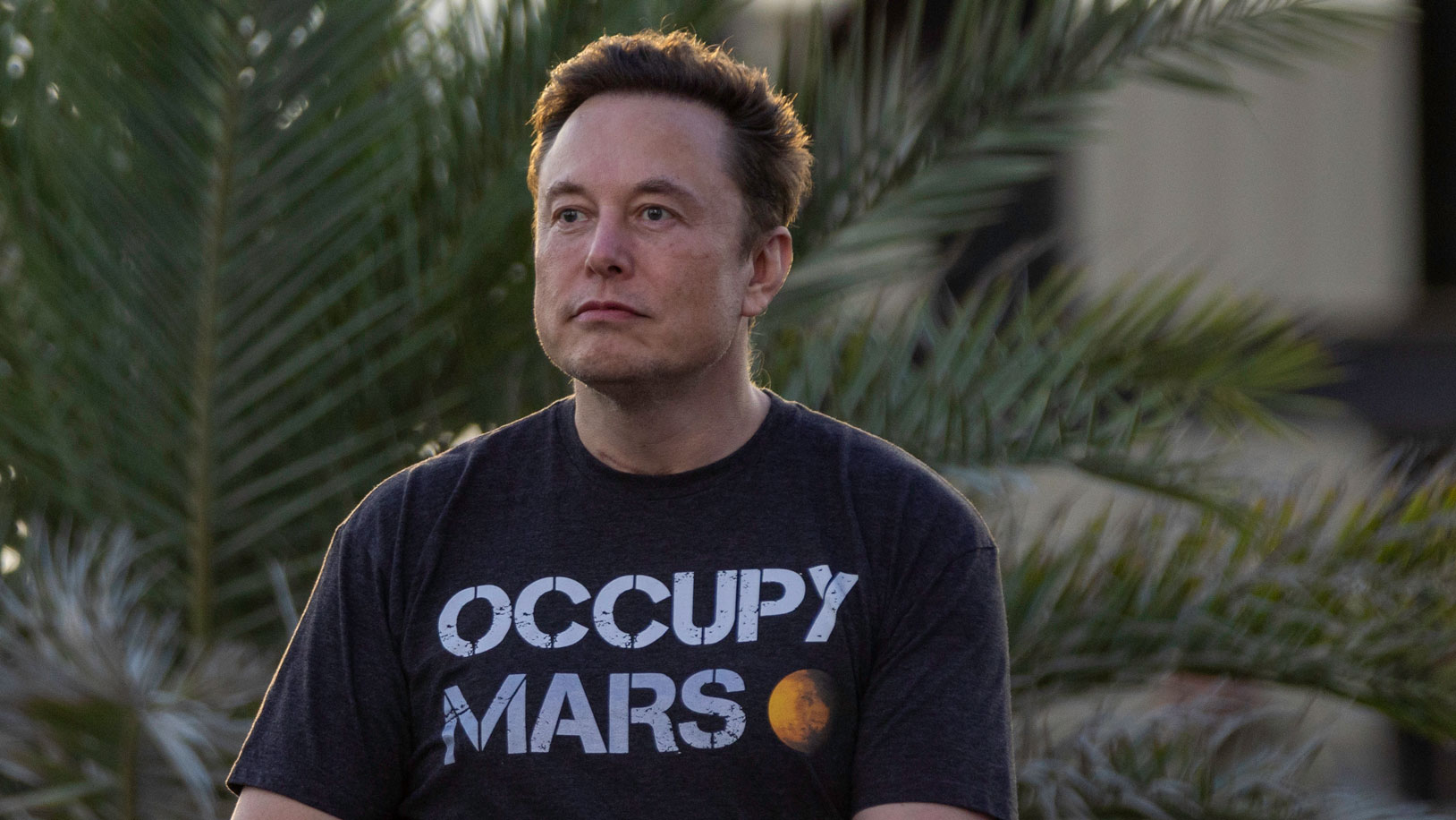 SpaceX founder Elon Musk during a T-Mobile and SpaceX joint event on August 25, 2022 in Boca Chica Beach, Texas