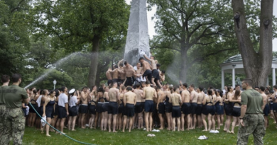 A greasy, monumental ritual at the Naval Academy ends after more than 2 hours – KSAT San Antonio