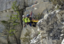 Rope team rappels down into a rock quarry to rescue a mutt named Rippy – KPRC Click2Houston