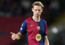 De Jong 'happy' to return as Barcelona score five