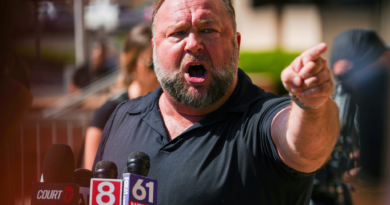 The Onion just bought InfoWars—with the backing of Sandy Hook families