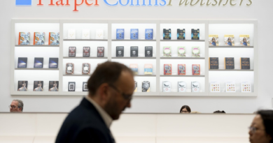 HarperCollins strikes AI training deal with unnamed company amid rising copyright tensions between publishers and AI firms