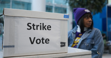 Charlotte airport workers plan to go on strike over ‘poverty wages’ during massive Thanksgiving travel week