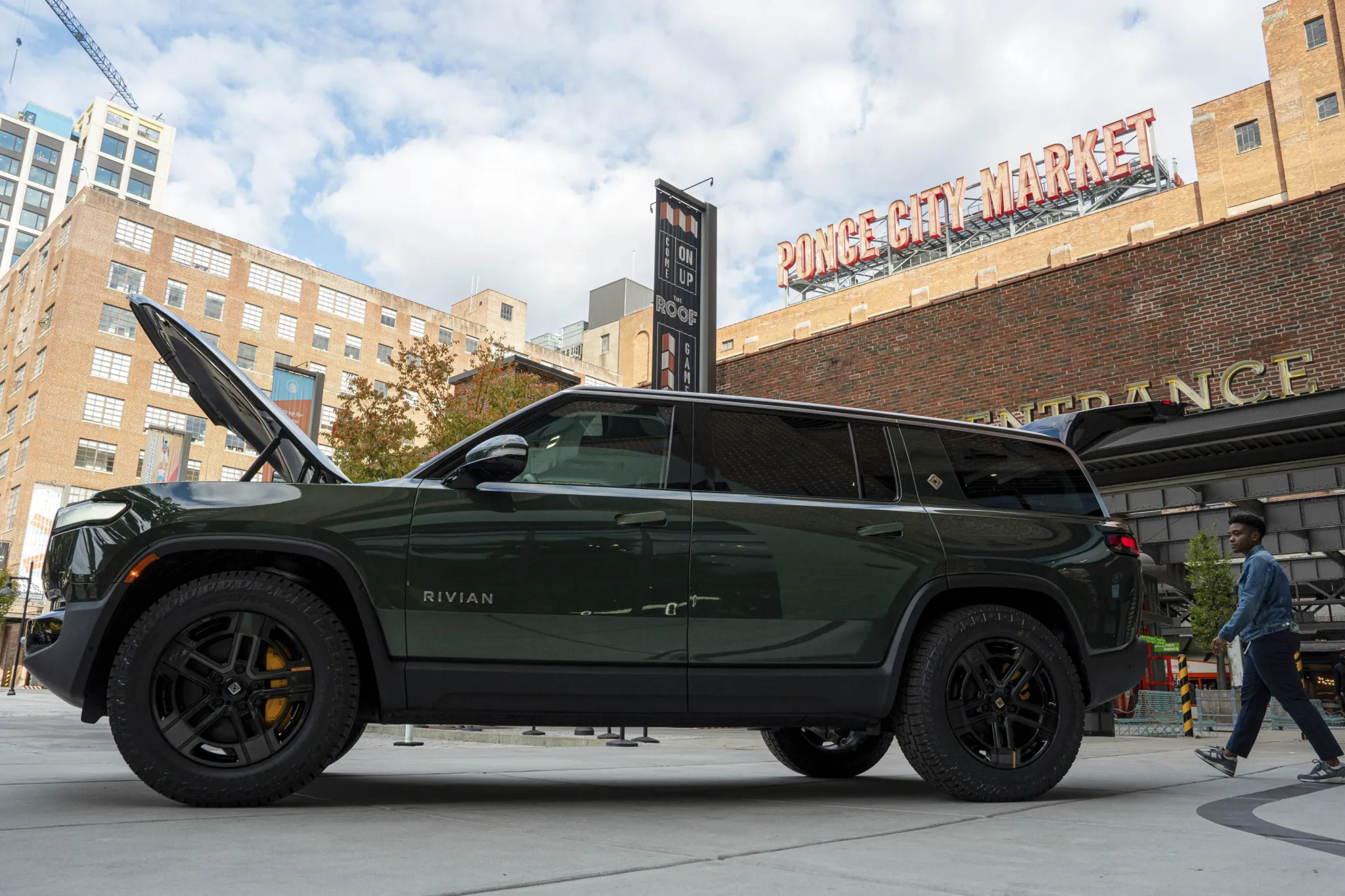 Biden administration will loan $6.6 billion to Rivian to finish Georgia factory that stalled as EV maker struggled