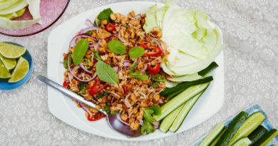 Coconut Tempeh Larb