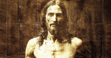 'Face of Jesus' unveiled by AI using Shroud of Turin after astonishing discovery – Express