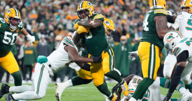 Follow live: Jayden Reed's second TD has Packers in control vs. Dolphins