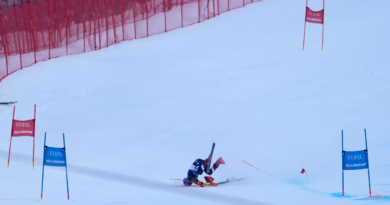 Shiffrin in evaluation after tumbling in big crash