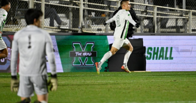 Marshall stops Ohio St, gets UVM in soccer final