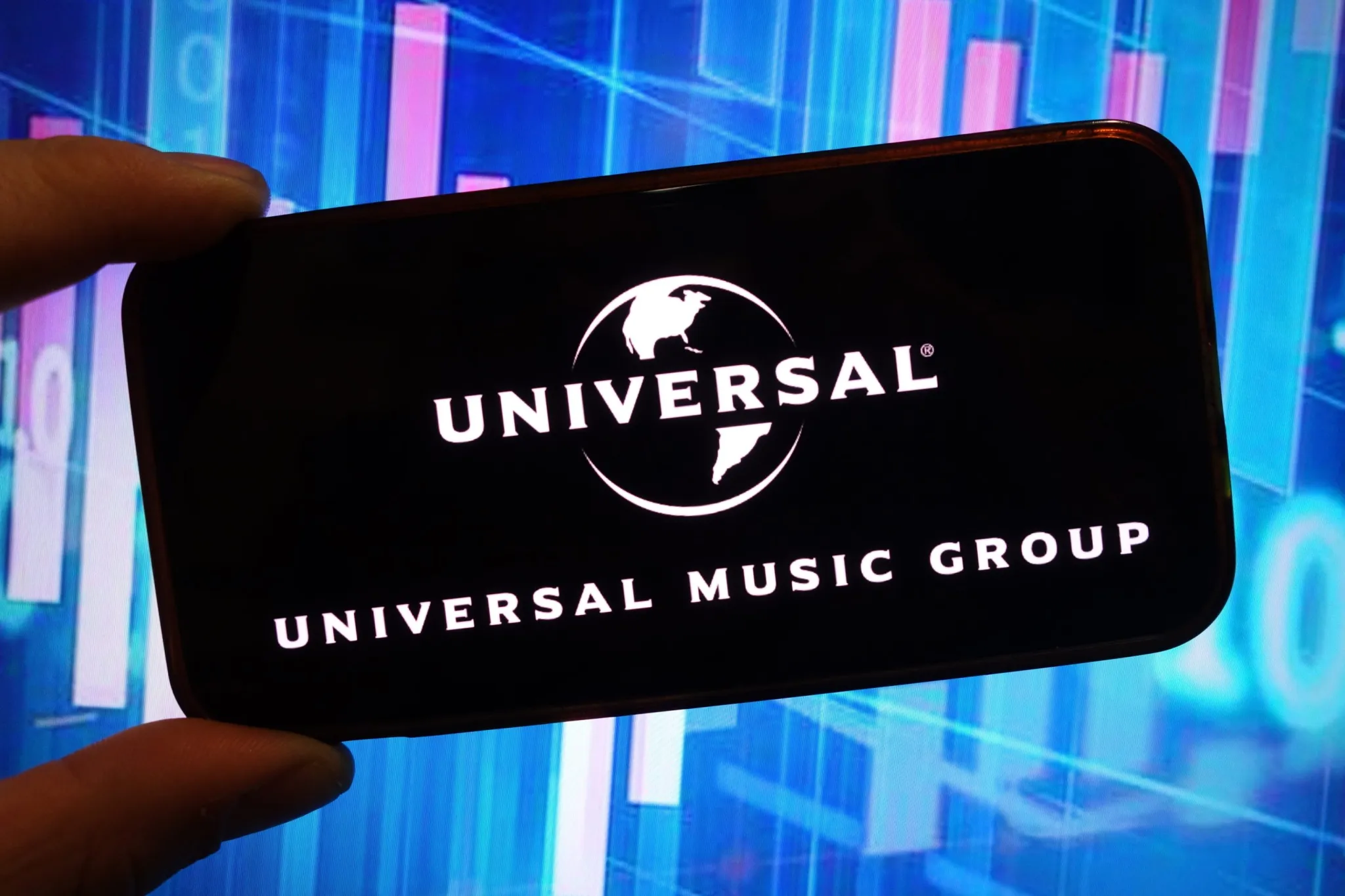 Universal buys indie music specialist Downtown for $775 million