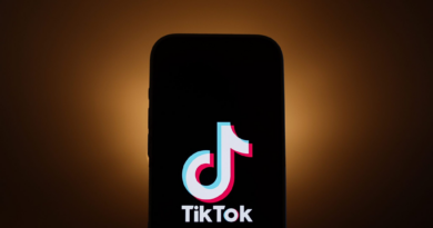 TikTok launches last-ditch Supreme Court effort to prevent U.S. ban from going into effect