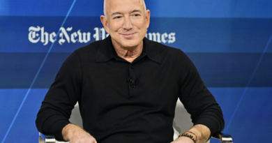 Jeff Bezos saved around $1 billion in taxes by moving to a ‘billionaire bunker’ in Florida