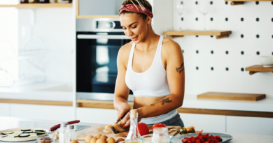 Keto vs. paleo diet: which one is better? Experts weigh in