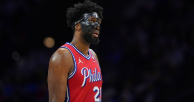 Embiid returns in style, pours in 34 in Sixers' win