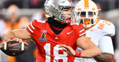 Buckeyes bounce back, rout Volunteers in CFP