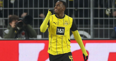 Transfer rumors, news: Bayern Munich shortlist Borussia Dortmund's Jamie Gittens