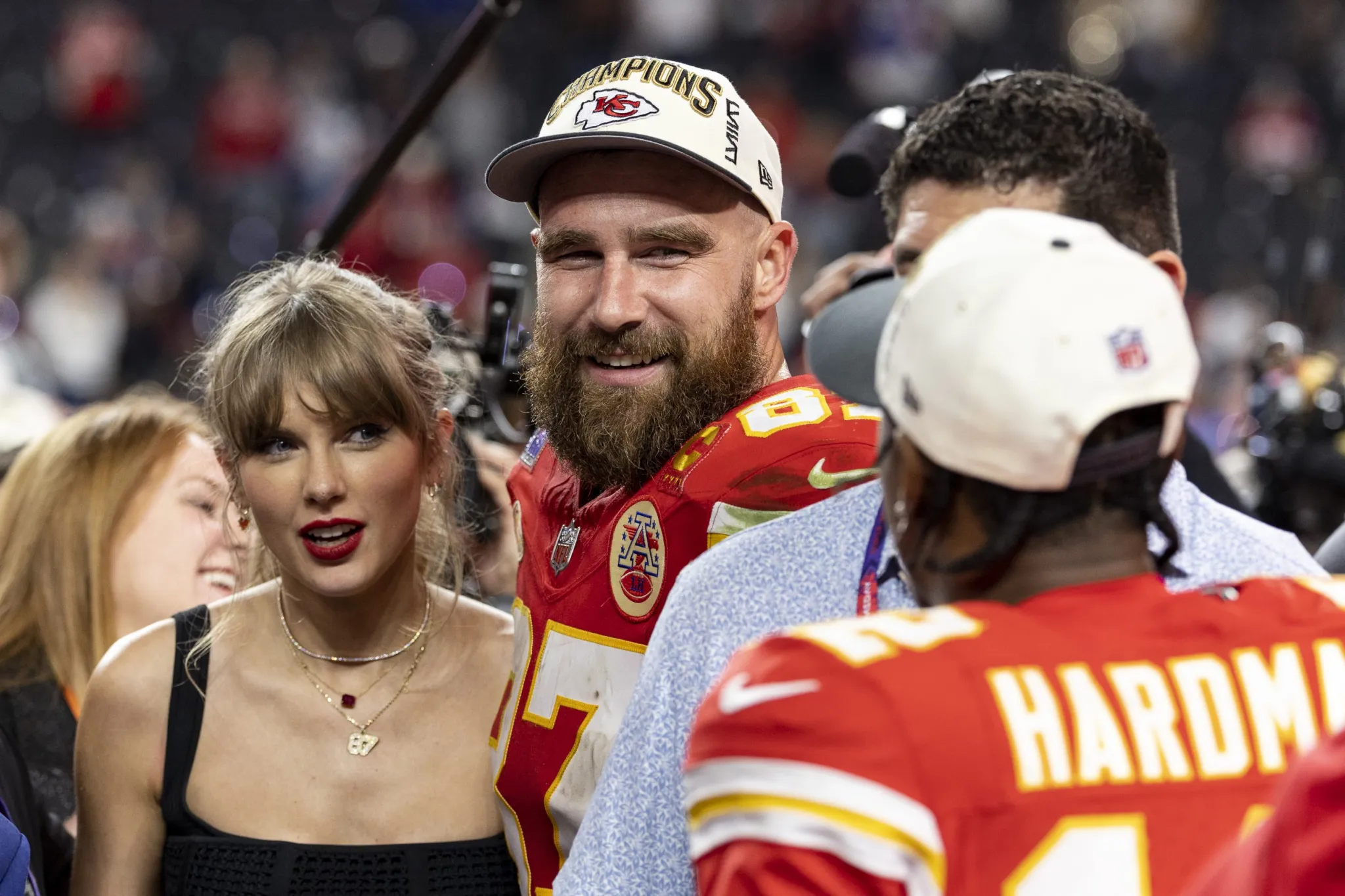 FBI warns crime gangs are stalking NFL and NBA stars on social media—Travis Kelce and Luka Doncic among burglarized