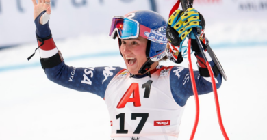 Macuga records 1st WC win; Vonn finishes 4th