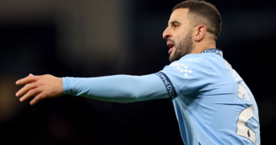 Transfer rumors, news: Man City make firm offer for Marmoush