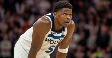 Wolves' Edwards docked again; fines reach $285K