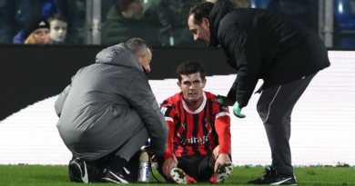 Pulisic limps off injured in Milan's win over Como