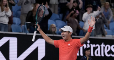 Fast Learner: Tien upsets Medvedev in Melbourne