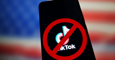 TikTok goes dark for US users, disappears from app stores