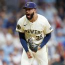 Source: Blue Jays reach deal with OF Santander