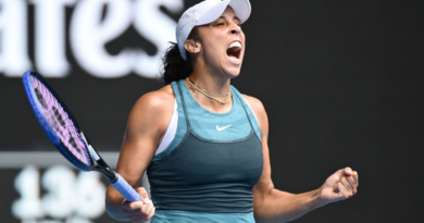 Keys, Swiatek set up Aussie semifinals showdown