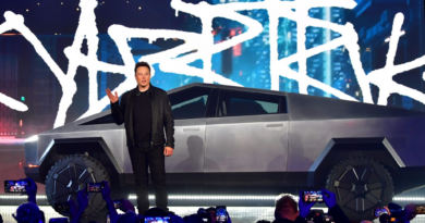 PR experts say Elon Musk’s handling of the Tesla Cybertruck explosion in Las Vegas was a masterclass