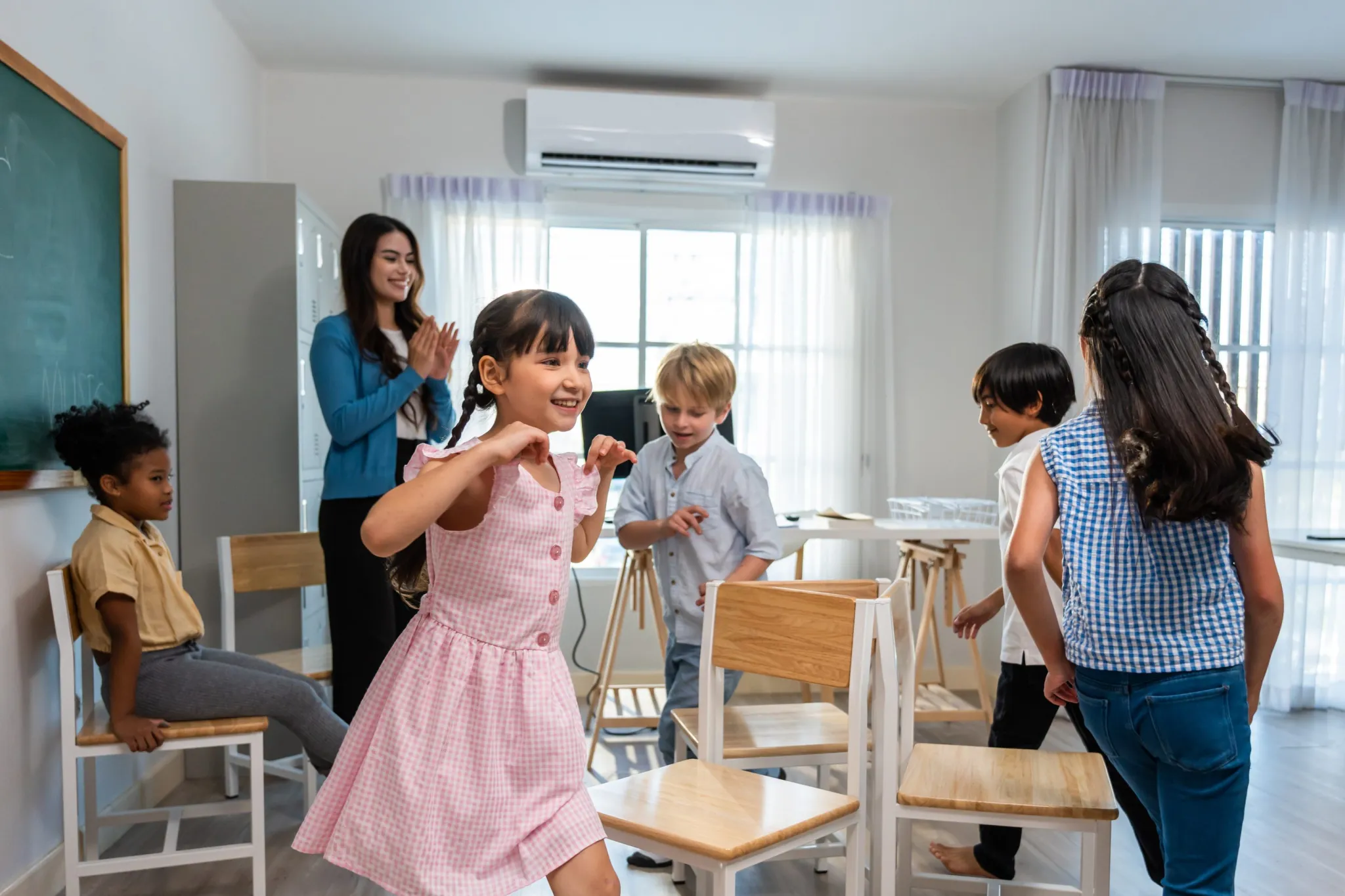 Investors are like ‘hyperactive first-graders’ playing this schoolhouse game as they try to anticipate the market, strategist says