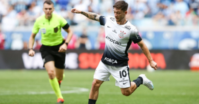 Corinthians' Garro charged with manslaughter