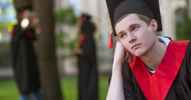 Gen Z grads are scared to join the working world after watching the class of 2024 getting fired—experts say keeping accomplishments in a journal will help