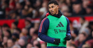 Transfer rumors, news: Rashford's camp in Italy for Milan talks