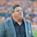 Costa Rica hires ex-Mexico coach Miguel Herrera