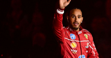 Hamilton 'invigorated' by Ferrari at F1 75 debut